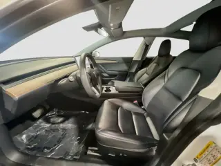 Tesla Model 3 2021 Alcance Estándar Plus 4dr Sedán