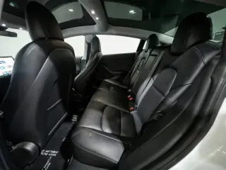 Tesla Model 3 2021 Alcance Estándar Plus 4dr Sedán