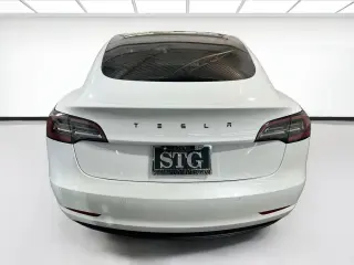 Tesla Model 3 2021 Alcance Estándar Plus 4dr Sedán