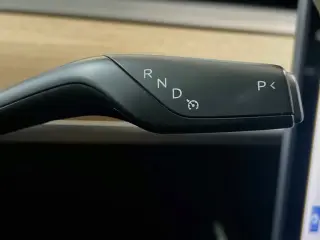 Tesla Model 3 2019 Alcance Medio 4dr Fastback