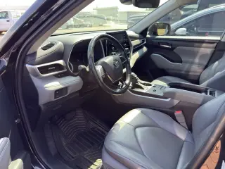 Toyota Highlander 2021 XLE 4 SUV