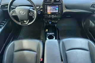 Toyota Prius 2022 AWD XLE AWD-e 4dr Hatchback