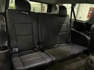 Chevrolet Suburban 2016 4x4 LT 4dr SUV