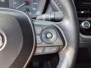Toyota Corolla 2024 SE 4dr Sedán