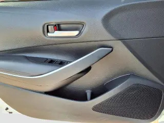 Toyota Corolla 2024 SE 4dr Sedán