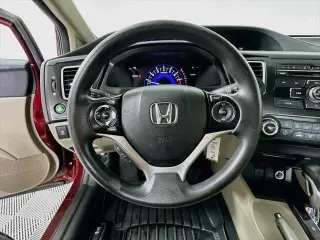 Honda Civic 2013 LX, sedán de 4 puertas, 5A