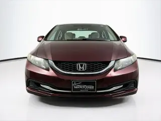 Honda Civic 2013 LX, sedán de 4 puertas, 5A