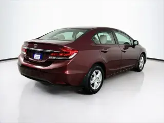 Honda Civic 2013 LX, sedán de 4 puertas, 5A