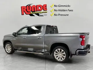 Chevrolet Silverado 1500 2021 4x4 High Country 4dr Crew Cab 5.8 ft. SB