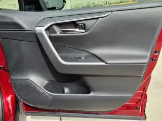 Toyota RAV4 Híbrido 2022 AWD Limited 4dr SUV