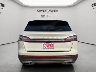 Lincoln Nautilus 2023 AWD Standard 4 puertas SUV