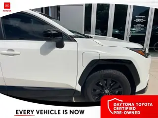 Toyota RAV4 Híbrido enchufable 2026 AWD SE 4dr SUV