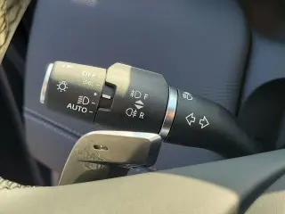 Land Rover Discovery Sport 2025 AWD P250 Dynamic SE SUV de 4 puertas