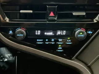 Toyota Camry 2023 SE 4dr Sedán