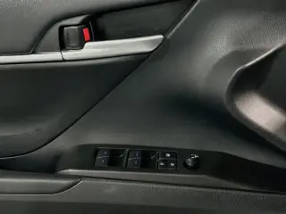 Toyota Camry 2023 SE 4dr Sedán