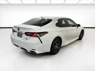 Toyota Camry 2023 SE 4dr Sedán
