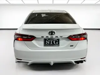 Toyota Camry 2023 SE 4dr Sedán