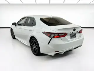 Toyota Camry 2023 SE 4dr Sedán