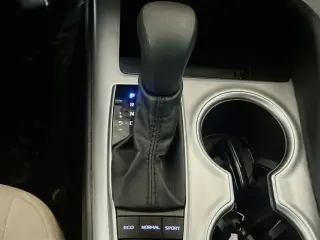 Toyota Camry Hybrid 2021 LE 4dr Sedán