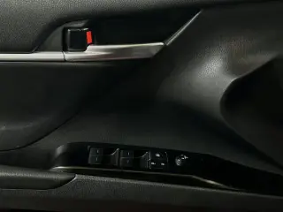 Toyota Camry Hybrid 2021 LE 4dr Sedán