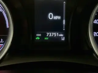 Toyota Camry Hybrid 2021 LE 4dr Sedán