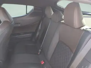 Toyota C-HR 2019 LE 4dr Crossover
