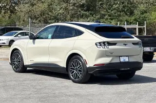 Ford Mustang Mach-E 2025 AWD Premium 4dr SUV