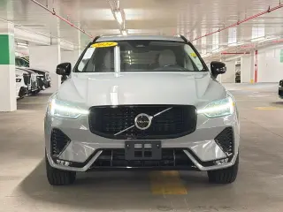 Volvo XC60 2024 AWD B5 Plus Dark Theme 4dr SUV