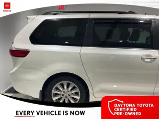 Toyota Sienna 2017 XLE 7 Pasajeros Asiento de Acceso Automático 4dr Mini-Van
