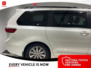 Toyota Sienna 2017 XLE 7 Pasajeros Asiento de Acceso Automático 4dr Mini-Van