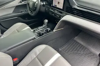 Toyota Camry 2026 SE 4dr Sedán
