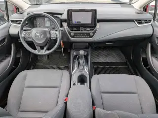 Toyota Corolla 2024 LE Sedán 4 puertas