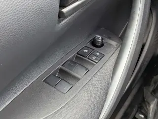 Toyota Corolla 2024 LE Sedán 4 puertas