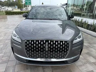 Lincoln Corsair 2023 Reserve 4 SUV