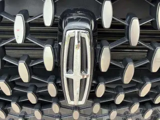 Lincoln Corsair 2023 Reserve 4 SUV