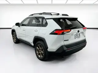 Toyota RAV4 Híbrido 2024 AWD Woodland Edition 4dr SUV