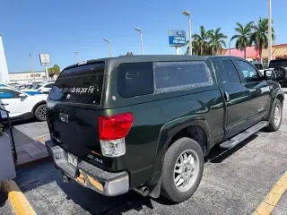 Toyota Tundra 2011 4x4 Grade 4dr Double Cab Pickup SB (5.7L V8 FFV)