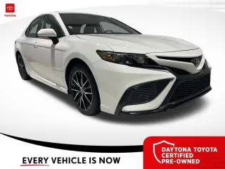 Toyota Camry 2024 SE 4dr Sedán