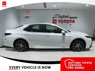 Toyota Camry 2024 SE 4dr Sedán
