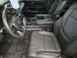 Toyota Tundra 2023 4x4 Limitado HV 4dr CrewMax Cab Pickup SB