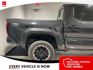 Toyota Tacoma 2024 4x4 TRD Sport HV 4dr Double Cab 5.0 ft SB