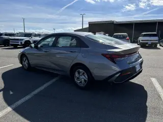 Hyundai ELANTRA 2026 SE 4dr Sedán