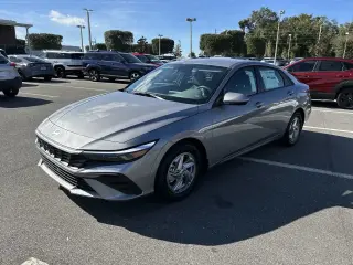 Hyundai ELANTRA 2026 SE 4dr Sedán