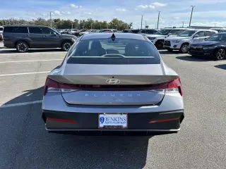 Hyundai ELANTRA 2026 SE 4dr Sedán