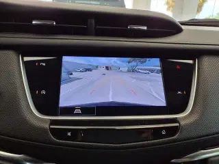 Cadillac XT6 2023 Luxury 4dr SUV