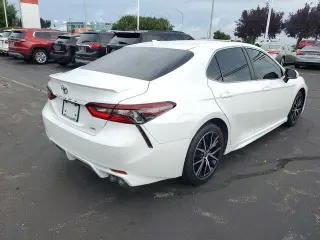 Toyota Camry 2024 SE 4dr Sedán