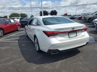 Toyota Avalón 2021 Limitado 4dr Sedán