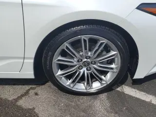 Toyota Avalón 2021 Limitado 4dr Sedán