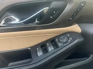 Chevrolet Traverse 2022 4x4 Premier 4dr SUV