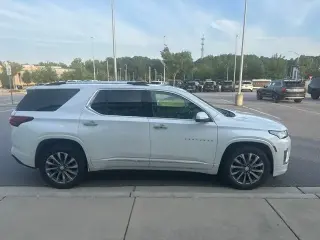 Chevrolet Traverse 2022 4x4 Premier 4dr SUV